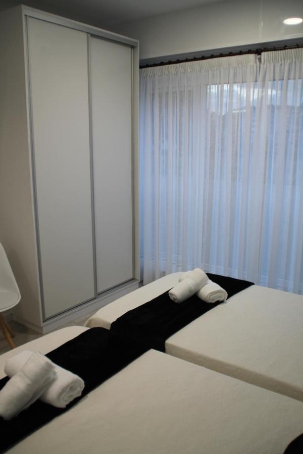 Baixo A Lua Rooming Gasthuis *