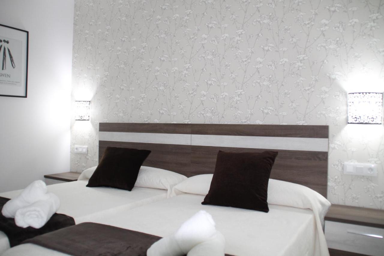 Baixo A Lua Rooming Guest house